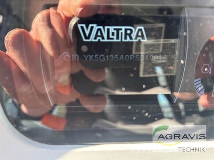 Valtra G 135 A 1B9 الجرارات