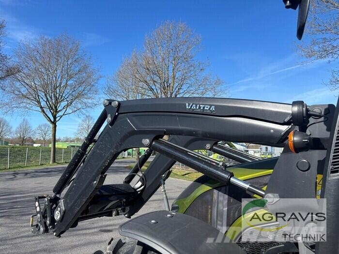 Valtra G 135 A 1B9 الجرارات