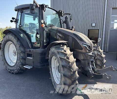Valtra G125EA Tractoare
