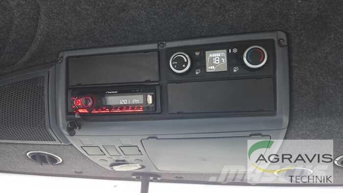 Valtra N 175 D 2B1 Traktoren