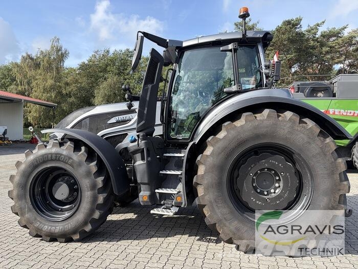 Valtra Q 245 1A9 Traktorji