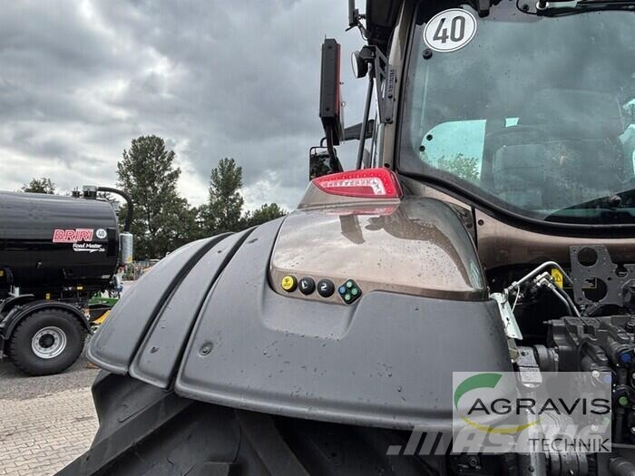 Valtra Q 245 1A9 Rückfahreinrichrung Tractores