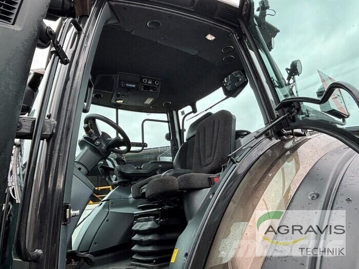 Valtra Q 245 1A9 Rückfahreinrichrung Tractores