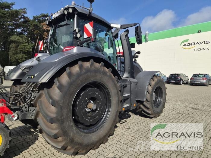 Valtra Q 285 1A9 Traktorji