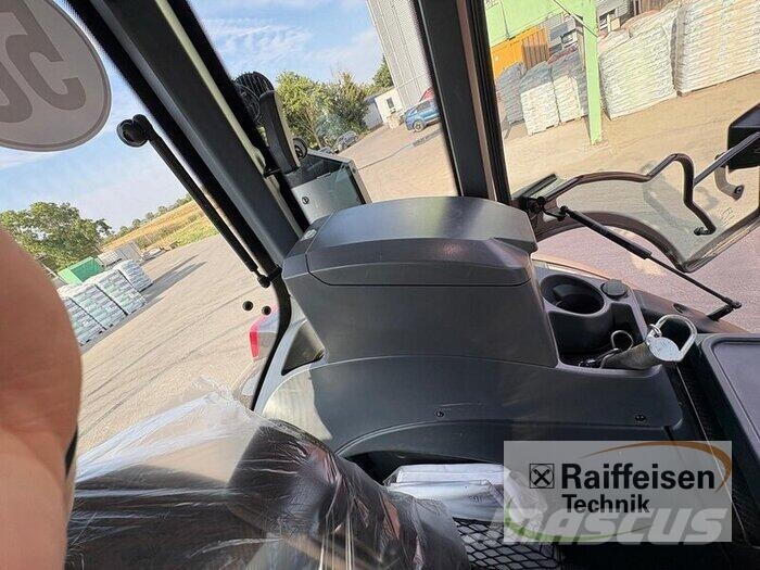 Valtra Q 285 Unlimited Traktorji