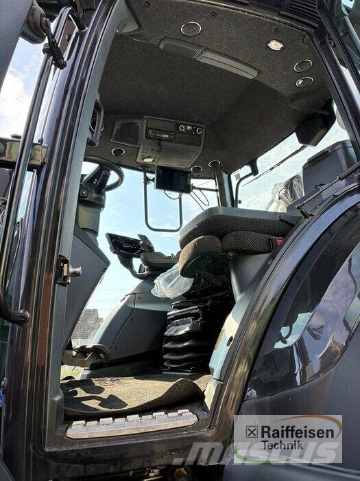 Valtra Q 285 Unlimited Traktorji
