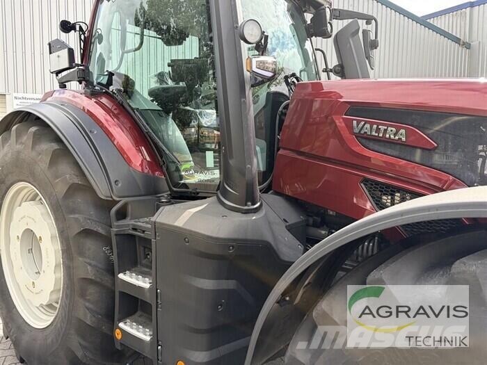 Valtra Q 305 1A9 Tractores