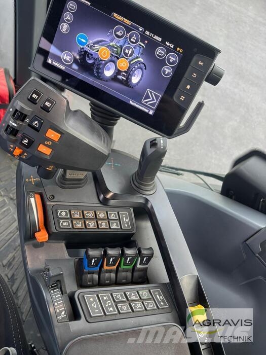 Valtra Q 305 1A9 Traktoren