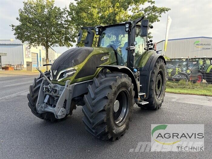 Valtra Q 305 1A9 Tractoren