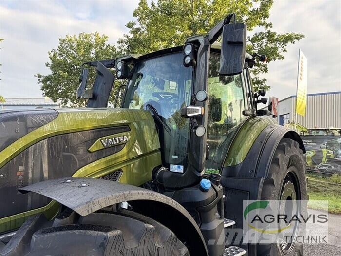 Valtra Q 305 1A9 Tractoren