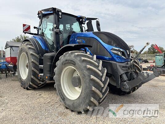 Valtra Q285 Трактори