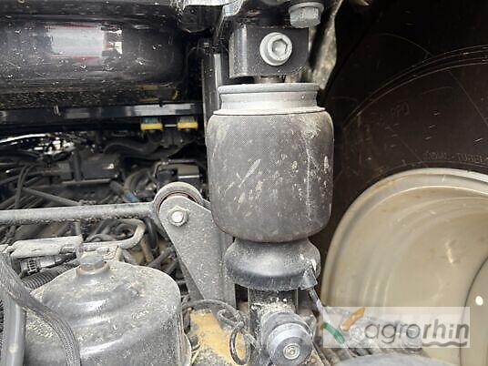 Valtra Q285 Трактори