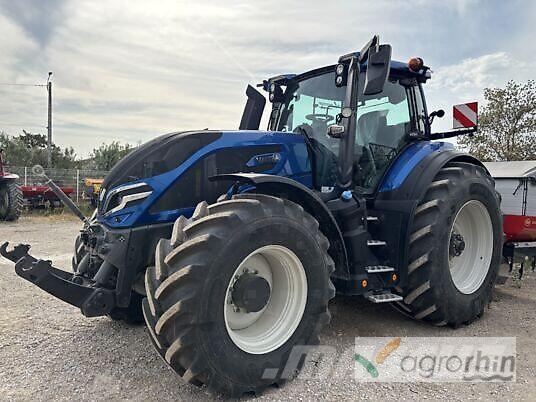 Valtra Q285 Трактори