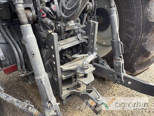 Valtra Q285 Трактори