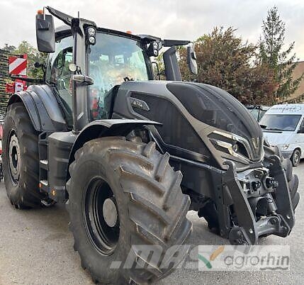 Valtra Q305 Трактори