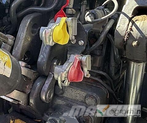 Valtra S294 Traktori