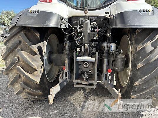 Valtra T 195 Traktori