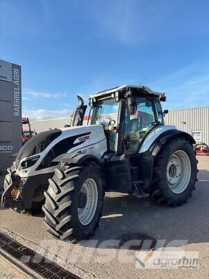 Valtra T174 DIRECT الجرارات