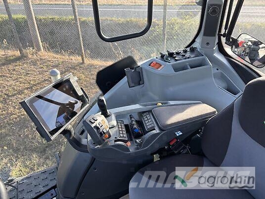 Valtra T175EV Трактори