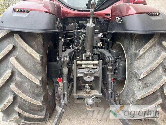 Valtra T215 VERSU Трактори