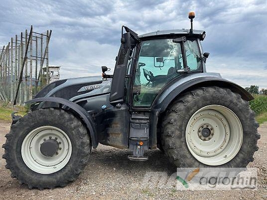 Valtra T234 VERSU Traktori