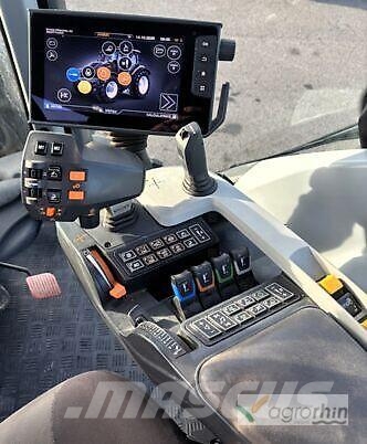 Valtra T235 Τρακτέρ