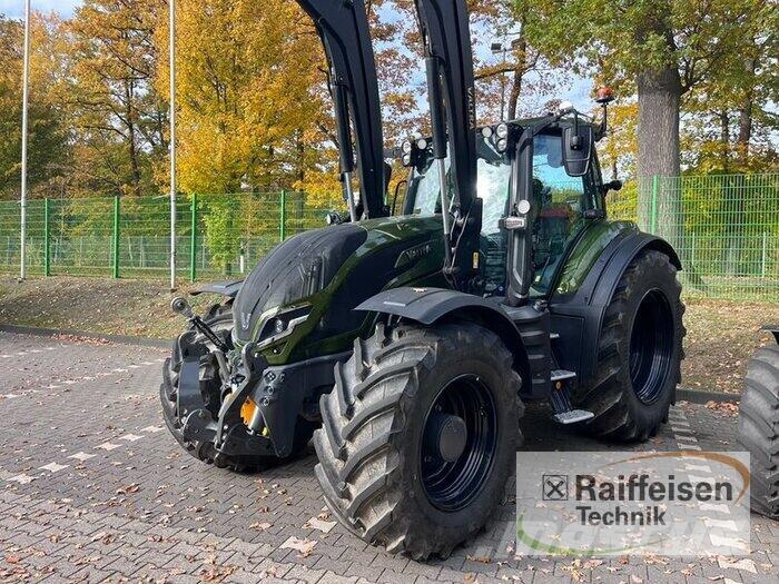Valtra T255V 2A1 Traktorok