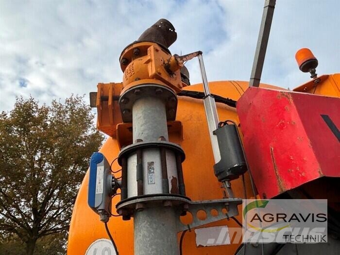 Veenhuis VAKUUMTANKWAGEN 20.000 Liter Pompe / Mélangeur / Motopompe