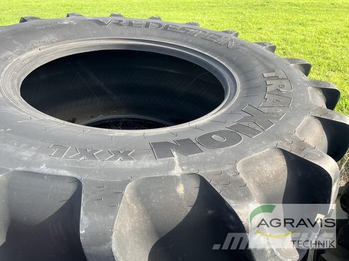 Vredestein 600/70R30 Tyres, wheels and rims