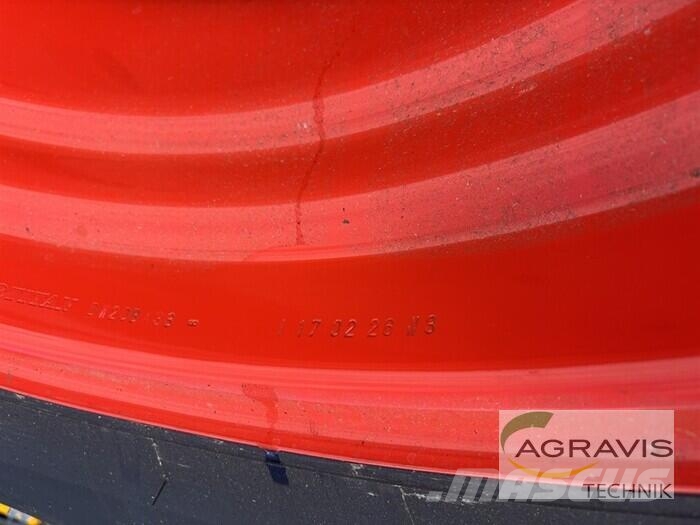 Vredestein 650/65 R38 TRAXION タイヤ、ホイル、リム