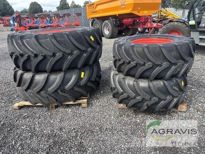 Vredestein 650/65 R38 TRAXION タイヤ、ホイル、リム