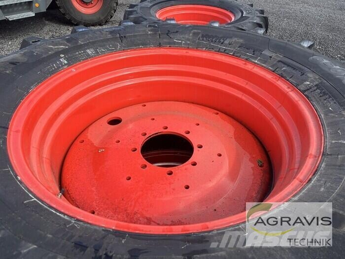 Vredestein 650/65 R38 TRAXION タイヤ、ホイル、リム
