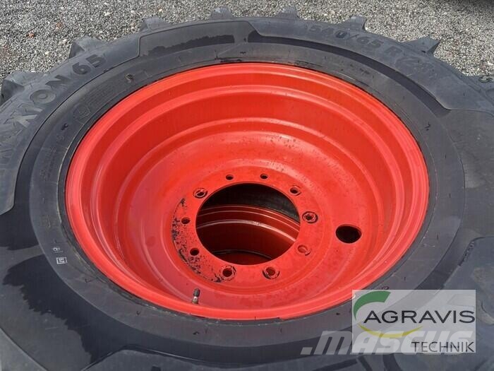 Vredestein 650/65 R38 TRAXION タイヤ、ホイル、リム