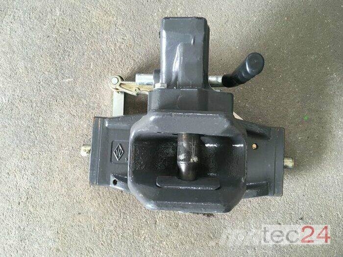Walterscheid Anhängekupplung für 335mm Schlitten 其他曳引機配件