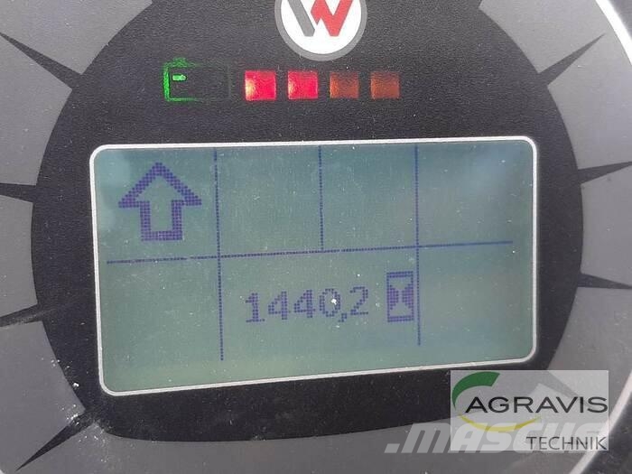 Weidemann 1160 E لوادر بعجل