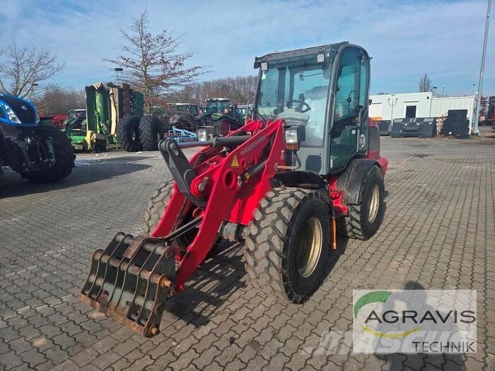 Weidemann 3080 Kolesni nakladalci