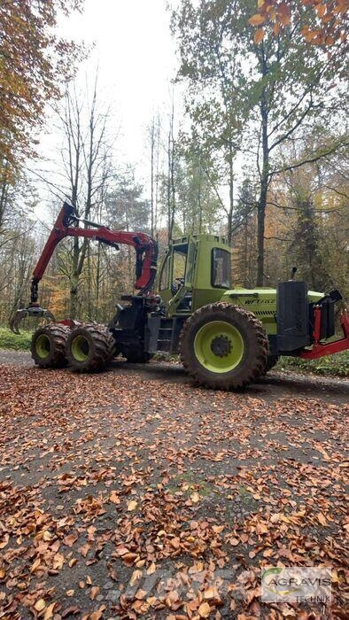 Werner WFTRAC2460 Kuormatraktorit