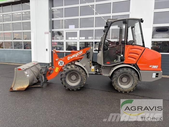 Weycor AR 380 Kolesni nakladalci
