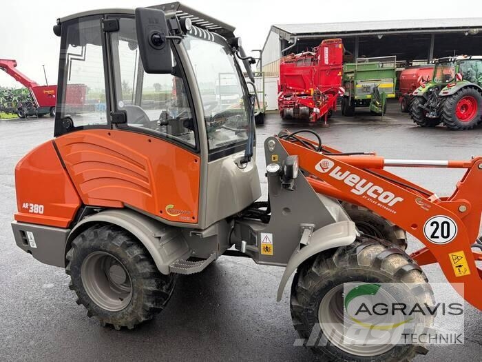 Weycor AR 380 Kolesni nakladalci