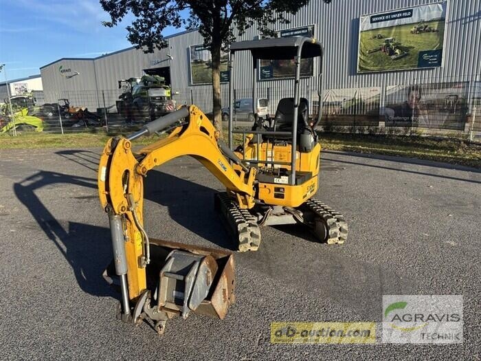 XCMG XE15E Bagri na kolesih