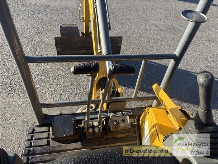 XCMG XE15E Bagri na kolesih