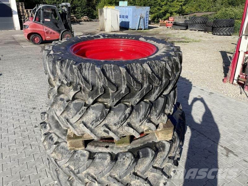  320/90 R32 UND 380/90 R46 الإطارات والعجلات والحافات