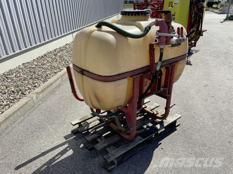  400 LITER SPRITZENBEHÄLTER ماكينات وملحقات تسميد أخرى