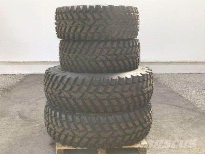 480/80R34 + 460/65 R24 NOKIAN Tyres, wheels and rims