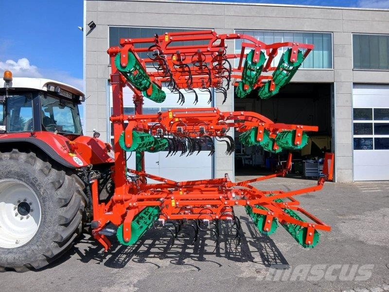 Agro-Masz AU 75 7,5 m Aratri reversibili