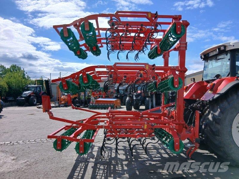 Agro-Masz AU 75 7,5 m Aratri reversibili