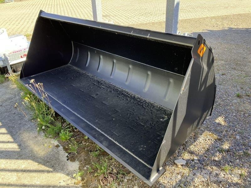 Ålö 11255867Q BUCKET 215 GM EURO Accessoires chargeur frontal