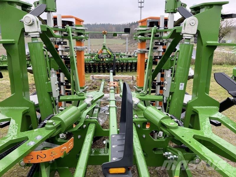 Amazone CENIO 4000-2 SPECIAL Kultivátory