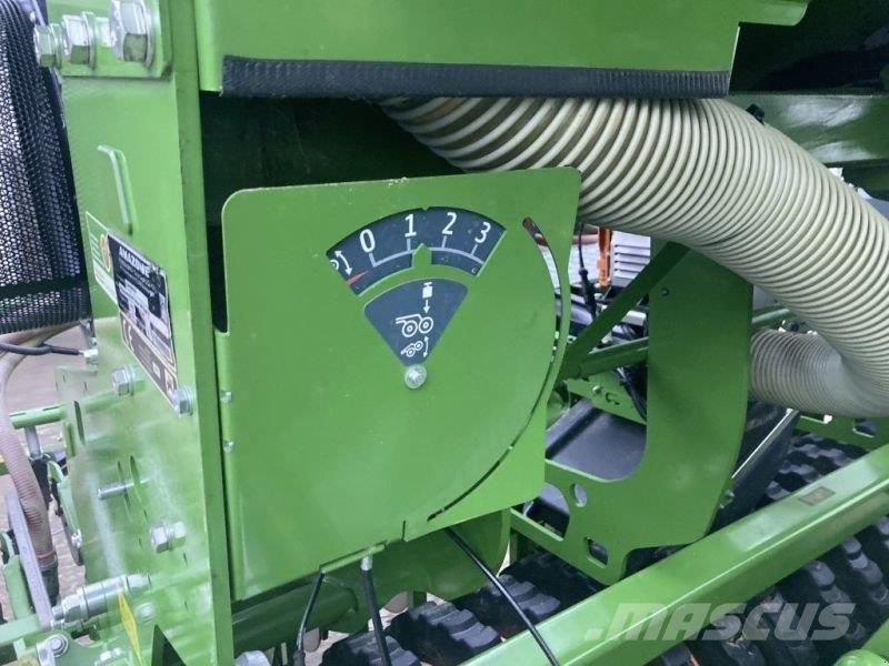 Amazone CENTAYA SUPER 3000 KG 3001 SP مثاقيب مدمجة
