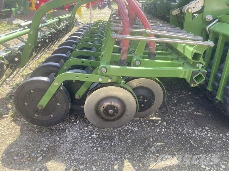 Amazone CENTAYA SUPER 3000 KG 3001 SP مثاقيب مدمجة